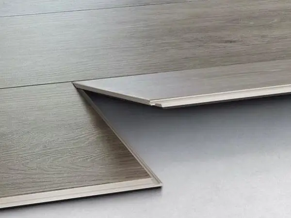 Expansion joints between SPC flooring panels